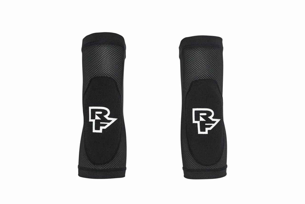 Charge Elbow 5 Charge Elbow – Bild 5