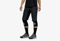 Women's Traverse Shorts 2022 -Vaude Shop RFSB075002 Womens Traverse Shorts Black S 2 1280x1280